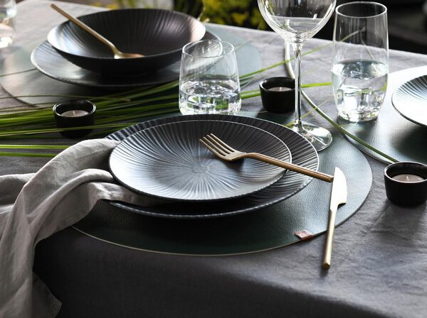 Creatable Kombinirani Servis Vesuvio Black, 24-Delni