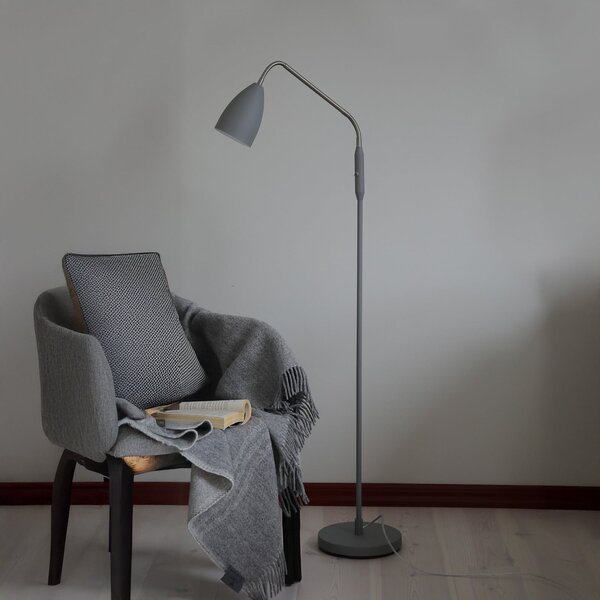 Markslöjd LED-stojna svetilka Patro, siva, kovina, zmožnost zatemnitve, zatemnjen, Siva, Dnevna soba / jedilnica, Kovina, Sodobni
