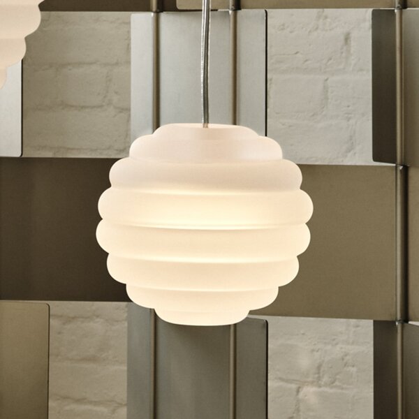 Tom Dixon LED viseča svetilka Press Sphere Mini motna Ø 15 cm, zatemnjen, Bela, Dnevna soba / jedilnica, Steklo, Dizajn