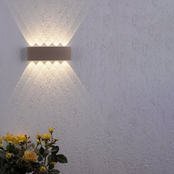 Paul Neuhaus LED zunanja stenska svetilka Carlo, 27 cm, peščena barva, Bež, Aluminij, Sodobni