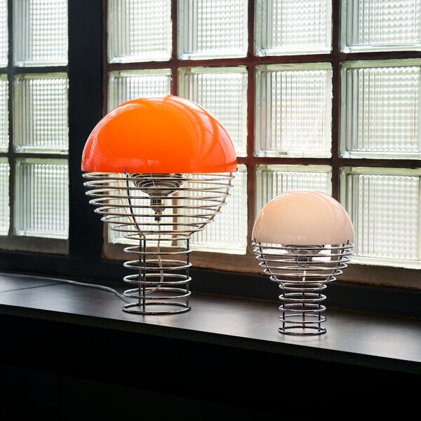 Verpan VERPAN LED-akumulatorska namizna svetilka WIRE, bela, višina 25 cm, IP44, zatemnjen, Bela, Dnevna soba / jedilnica, Nerjaveče jeklo, Dizajn