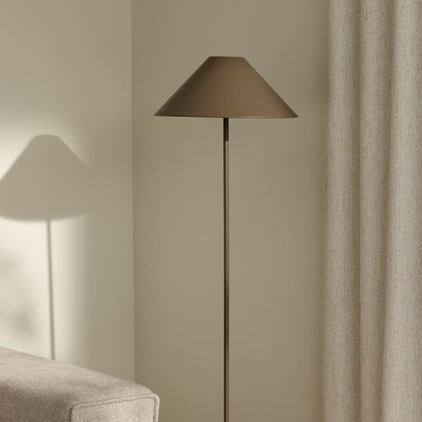 Globen Lighting Stojna svetilka Cannes, rjava, kovina, 140 cm, Rjava / rjasta, Dnevna soba / jedilnica, Kovina, Skandinavski