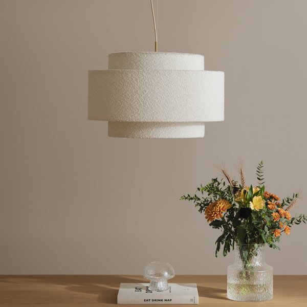 Globen Lighting viseča svetilka Noah Bouclé, Ø 50 cm, bela, zatemnjen, Bela, Dnevna soba / jedilnica, Tkanine / tekstil, Skandinavski