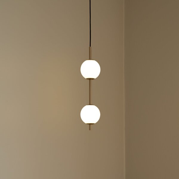 UMAGE LED viseča svetilka Audrey, barva medenine, 2-svetilna Ø 12 cm, zatemnjen, Zlata / medeninasta, Dnevna soba / jedilnica, Kovina, Dizajn, Globus