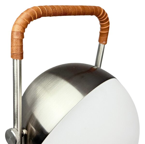 Dyberg Larsen LED-akumulatorska namizna svetilka Mova, rjava, IP44, zatemnjen, Krom, Dnevna soba / jedilnica, Kovina, Skandinavski