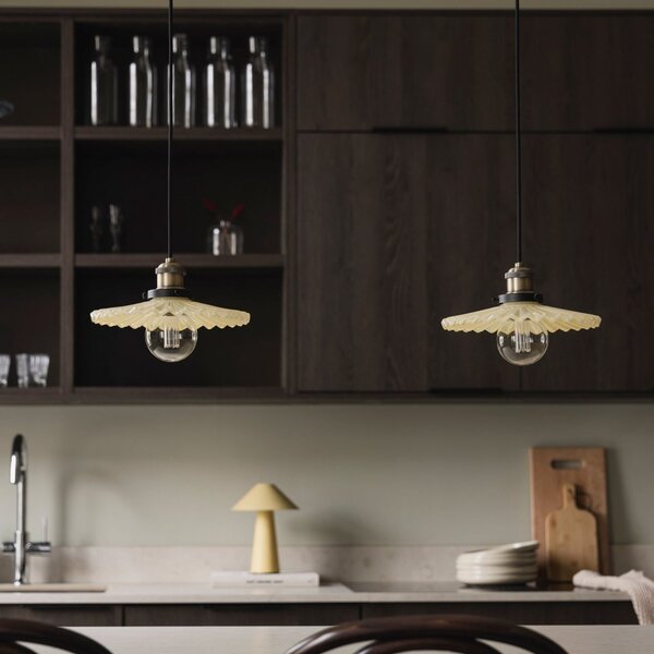 Globen Lighting viseča svetilka COBBLER, krem/starinski medenina Ø 25 cm, zatemnjen, Bež, Dnevna soba / jedilnica, Steklo, Dizajn