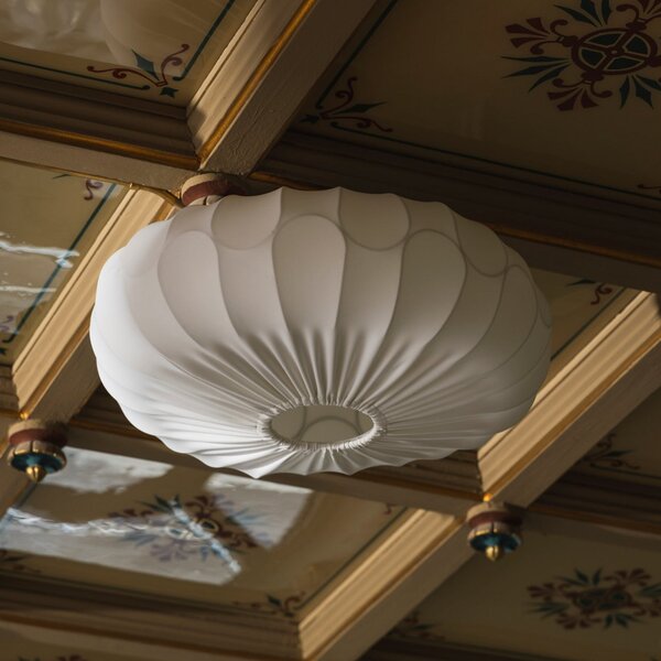 Globen Lighting Stropna svetilka BLADVERK, bela, Ø 50 cm, tekstil, zatemnjen, Bela, Dnevna soba / jedilnica, Tkanine / tekstil, Skandinavski
