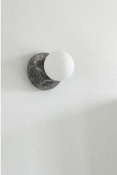 Globen Lighting stenska svetilka Torrano, siva, Ø 13 cm, IP44, zatemnjen, Siva, Dnevna soba / jedilnica, Steklo, Dizajn, Globus