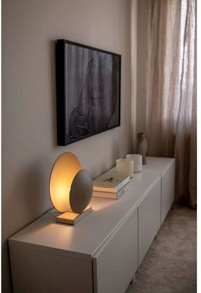 Globen Lighting namizna svetilka ORBIT, bež, višina 32 cm, Bež, Dnevna soba / jedilnica, Kovina, Dizajn