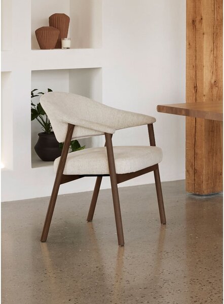 Kremno beli jedilni stoli v kompletu z nasloni za roke 2 ks iz masivnega hrasta Elk – Unique Furniture