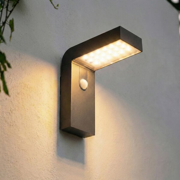 PRIOS Prios LED-Solar-Wandleuchte Aurino, črna, senzor, IP44, Črna, Aluminij, Solarne luči