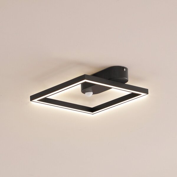 Lindby LED stropna svetilka Yulla, 34 cm, črna, senzor, Črna, Hodnik, Aluminij, Sodobni