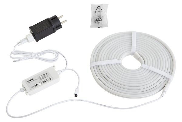 Pametni LED trak 5 metrov RGB 25W 240 lm IP44