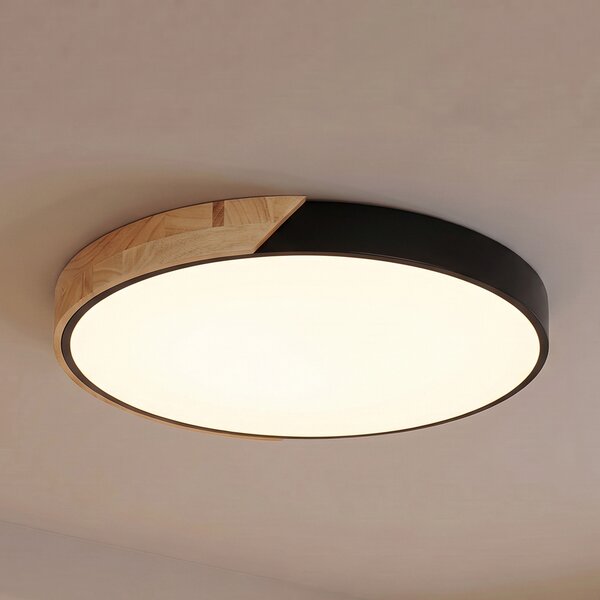 PRIOS LED stropna svetilka Lynorri, Ø 52 cm, črna, leseni vzorec, Črna, Dnevna soba / jedilnica, Plastika, Sodobni