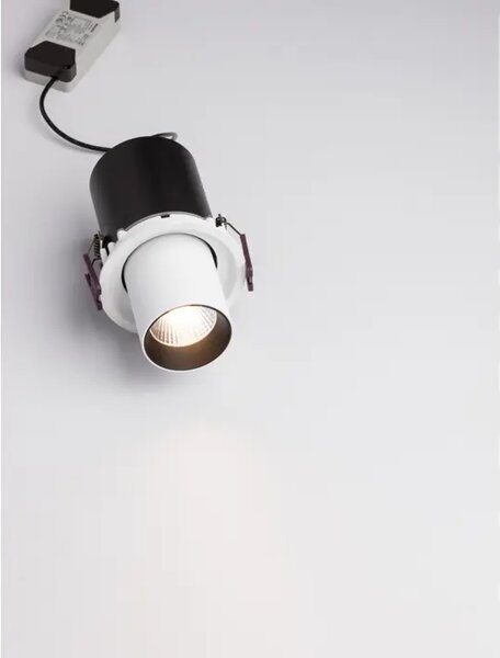 VGRADNA SVETILKA PIN BELA 12W 720Lm 3000K IP32 NL9232130