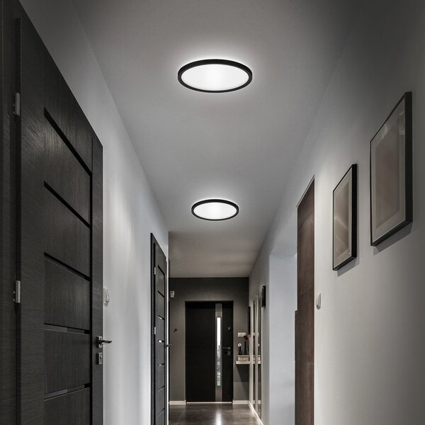 Briloner LED kopalniška stropna svetilka Slim Drip, črna, Ø 29 cm, IP44, Črna, Kopalnica, Plastika