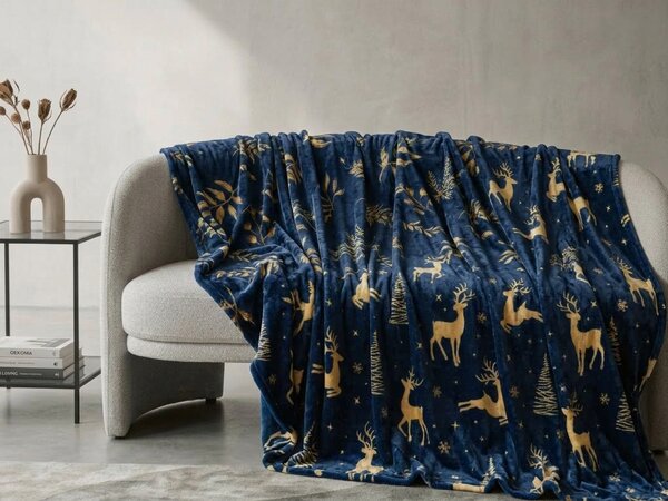 Temno modra božična mikroplišasta odeja GOLDEN DEER Dimenzije: 200 x 220 cm
