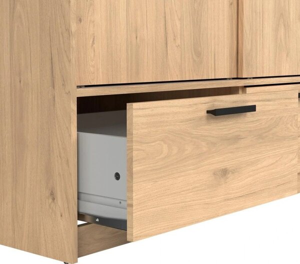 Garderobna omara v hrastovem dekorju z drsnimi vrati v naravni barvi 121x200 cm Line – Tvilum