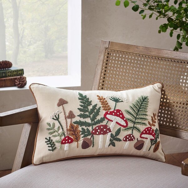 Bombažna okrasna blazina 30x50 cm Embroidery Woodland – Catherine Lansfield