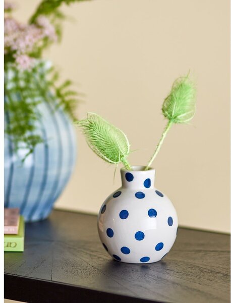 Bela keramična ročno poslikana vaza (višina 11 cm) Fian – Bloomingville