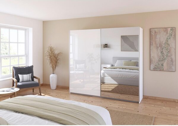 Modern Living Omara Z Drsnimi Vrati Feldkirch, Bela