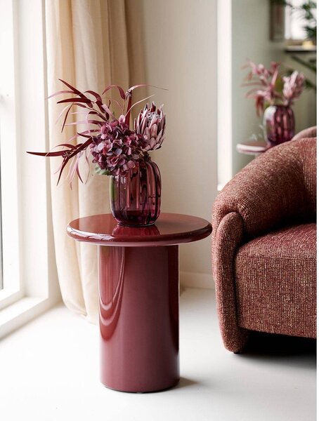 Rdeča steklena ročno izdelana vaza (višina 21 cm) – House Nordic