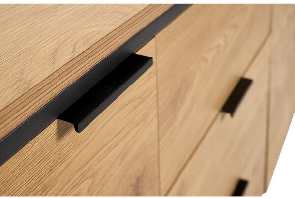 Komoda v hrastovem dekorju v naravni barvi 155x81x45 cm Cesura – Unique Furniture