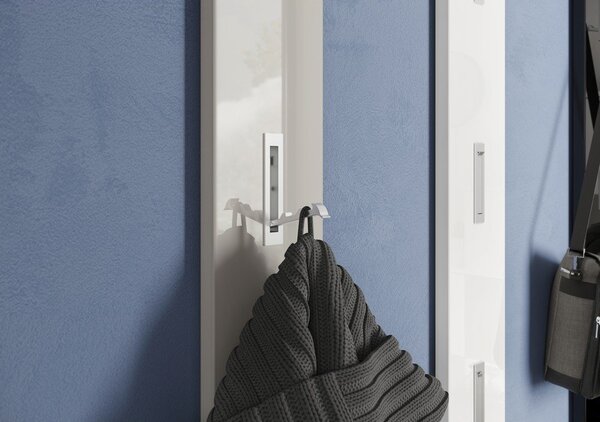 Kremno bel stenski obešalnik v sijajnem dekorju 15 cm – Germania