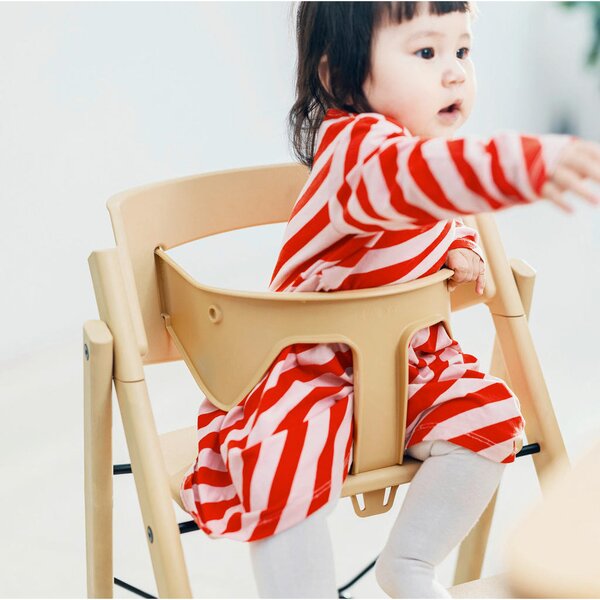 STOLČEK ZA HRANJENJE KAOS Klapp High Chair 45,5/60/81 cm krem barve