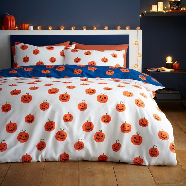Modra/oranžna enojna posteljnina 135x200 cm Halloween Pumpkins – Catherine Lansfield