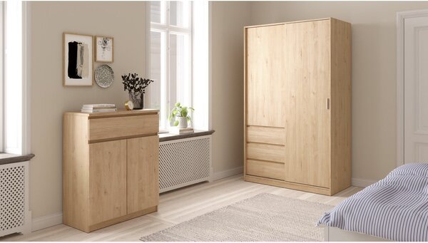 Garderobna omara v hrastovem dekorju z drsnimi vrati v naravni barvi 119x200x60 cm Naia – Tvilum