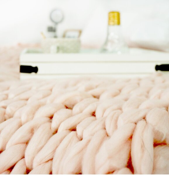 Pletena odeja marelica 150 x 200 cm EMI