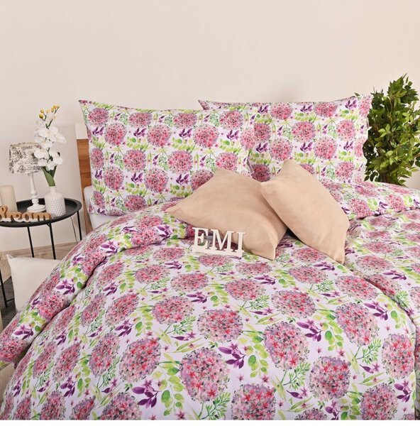 BOMBAŽNA POSTELJNINA CINDY EMI, Standardni enojni posteljni komplet vključuje 1x 140x200 + 1x 70x90