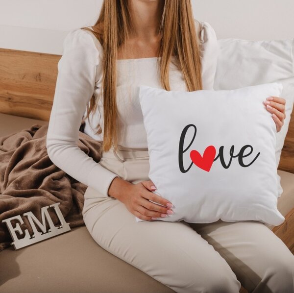 Dekorativni vzglavnik Love 40x40 cm EMI