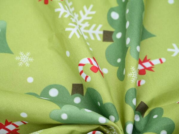 Posteljnina iz mikrovlaken CHRISTMAS TREE zelena Dimenzije posteljnine: 70 x 90 cm | 140 x 200 cm