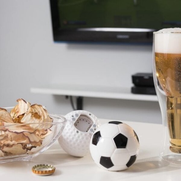 Nogometni odpirač za steklenice s "Gooooooool!" zvokom in magnetom