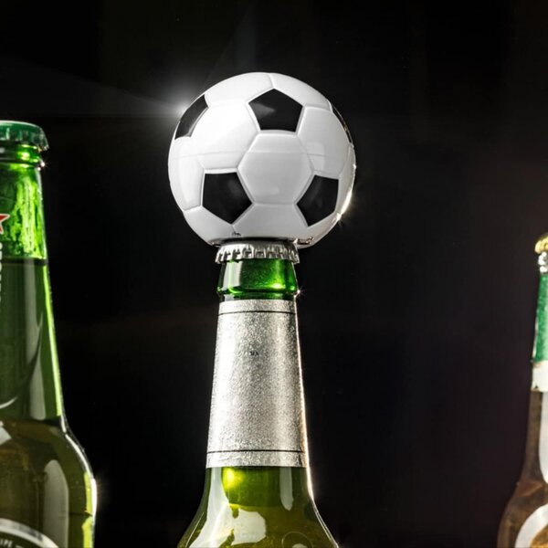 Nogometni odpirač za steklenice s "Gooooooool!" zvokom in magnetom