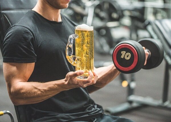 Mišični vrček za pivo ne le za močne moške!