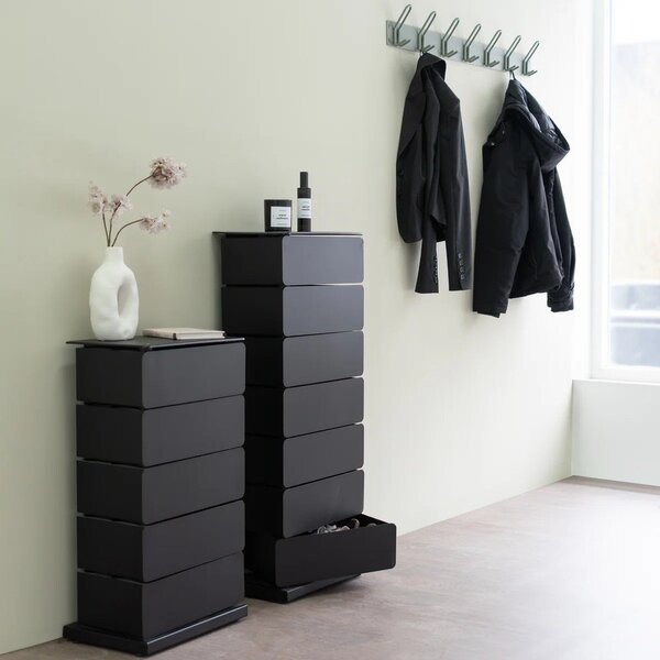 Črna kovinska komoda 37x99x26 cm Joey – Spinder Design
