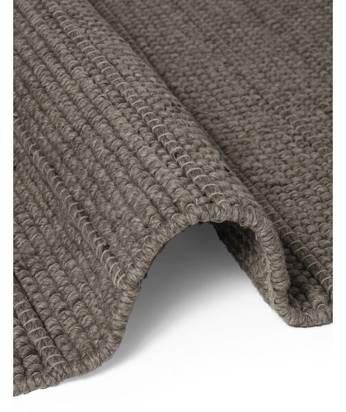 Temno siva/temno rjava ročno tkana volnena preproga 120x170 cm Camden Parker – Ted Baker