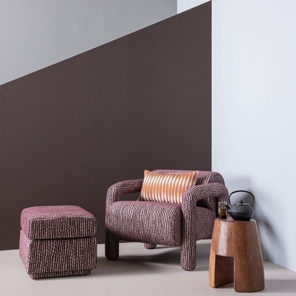 Bordo rdeč oblazinjen tabure Lou – WOOOD