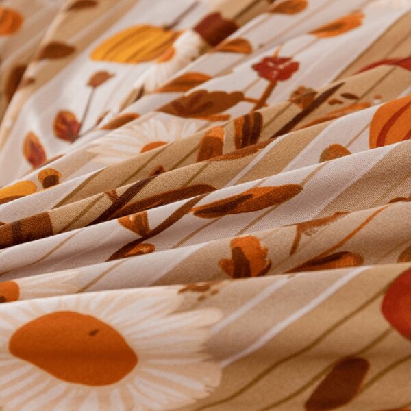 Posteljnina iz mikrovlaken PUMPKIN STRIPES barvna Dimenzije posteljnine: 70 x 90 cm | 140 x 200 cm