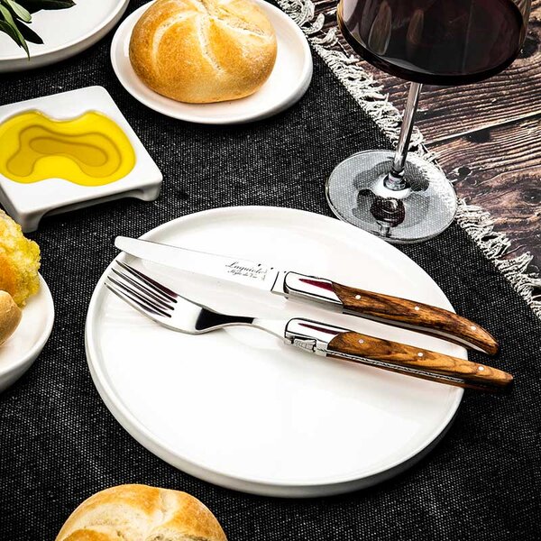 LAGUIOLE Luxury Line Set jedilnega pribora (16 delni) - Olive