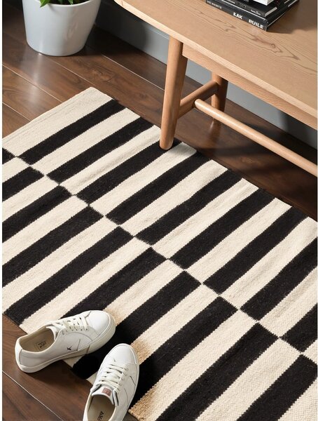 Črna/bela obojestranska ročno tkana volnena preproga 80x150 cm Donna – Hanse Home