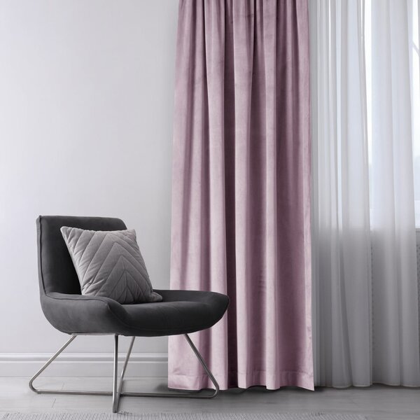 Svetlo rožnata žametna zavesa za delno zatemnitev 140x245 cm Eyelets – Restilo
