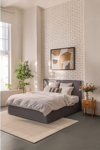 Siva oblazinjena zakonska postelja s prostorom za shranjevanje z letvenim dnom 160x200 cm Thessa Bold – Bonami Selection