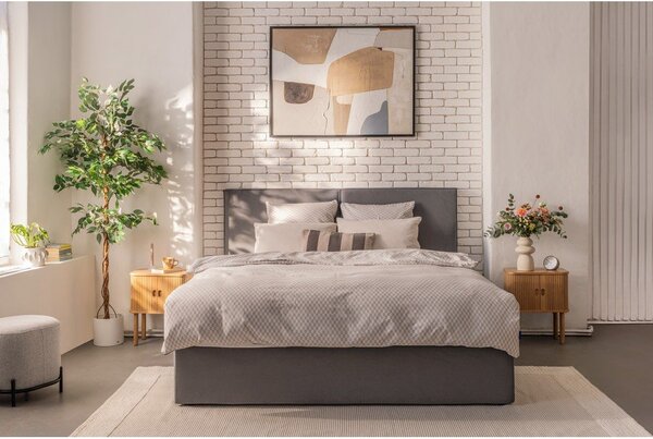 Siva oblazinjena zakonska postelja s prostorom za shranjevanje z letvenim dnom 160x200 cm Thessa Bold – Bonami Selection