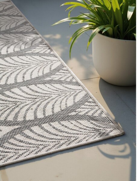 Sivo-slonokoščena notranja in zunanja preproga 160x230 cm Duet Liora – NORTHRUGS