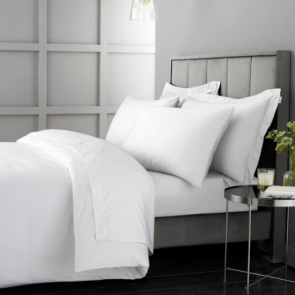 Bela podaljšana posteljnina za zakonsko posteljo iz bombažnega satena 230x220 cm Cotton Sateen – Bianca