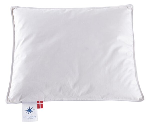 Otroška blazina s polnilom iz perja 40x45 cm Capella Junior – Universe of Sleeping